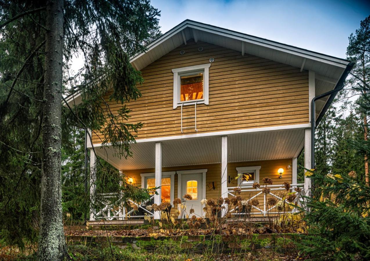 Juhlamenot Oy Villa Soderkulla  Luaran gambar