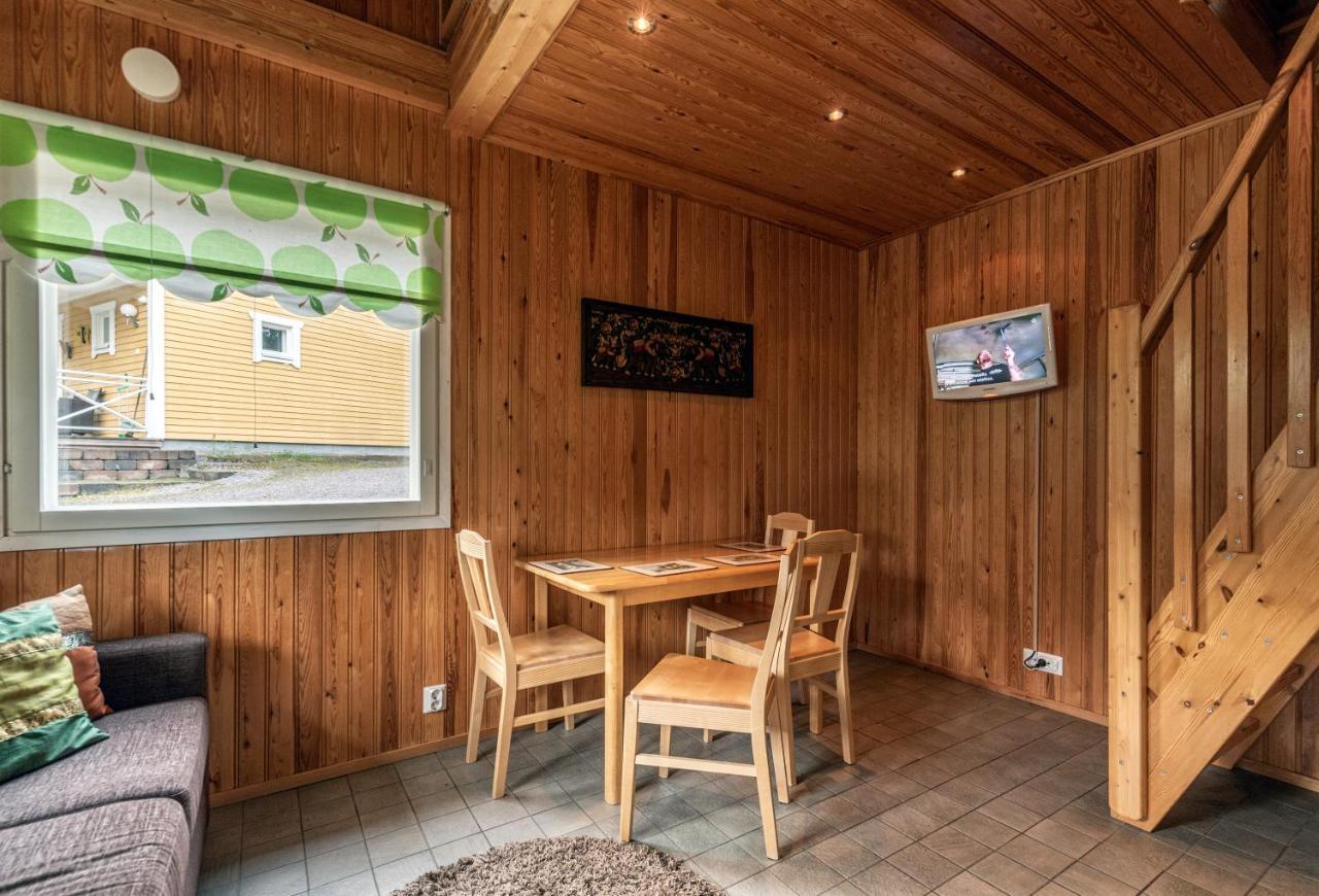Juhlamenot Oy Villa Soderkulla  Luaran gambar